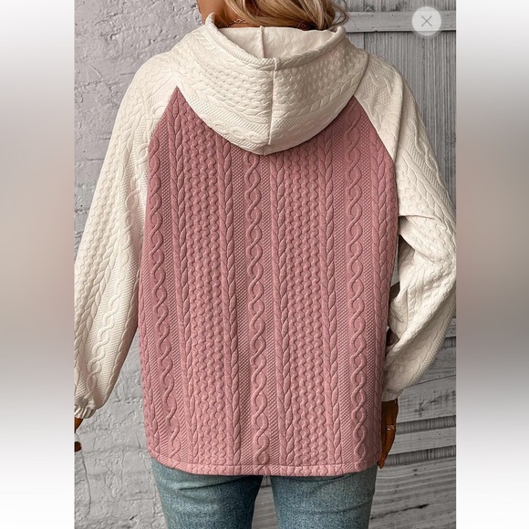 NWOT Cozy Jacquard Patchwork Pink Long Sleeve Oversized Hoodie Medium Preppy - Picture 3 of 8